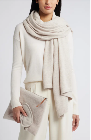 Airport Style: Functional Travel Outfits for a Stylish Journey